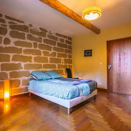 Holiday home Belle Provencale - Familiale - Grand Terrain Saint-Quentin-la-Poterie