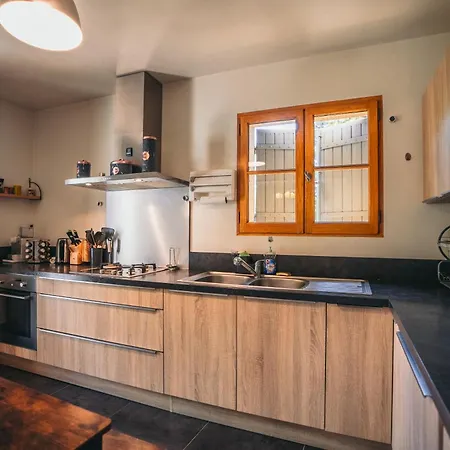 Belle Provencale - Familiale - Grand Terrain Holiday home Saint-Quentin-la-Poterie