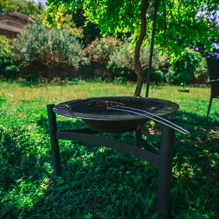Belle Provencale - Familiale - Grand Terrain Holiday home Saint-Quentin-la-Poterie